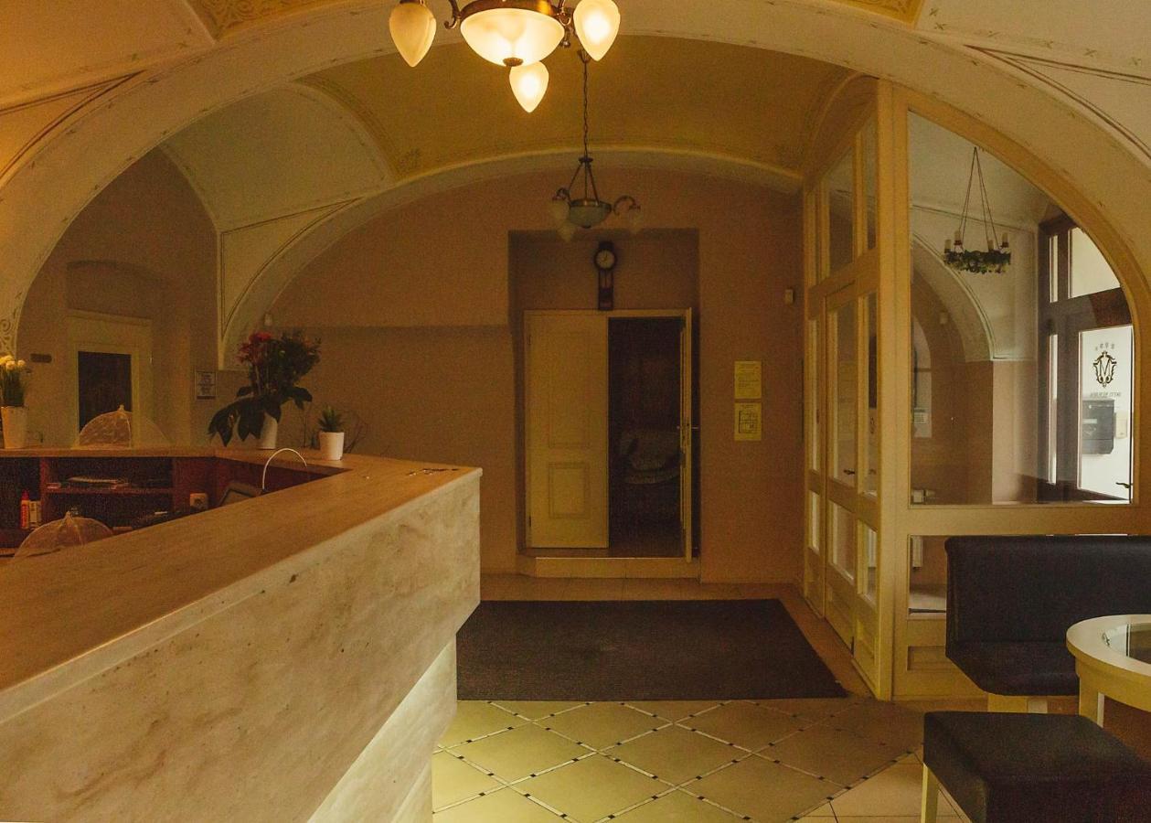 Hotel Memorial Terezín Buitenkant foto
